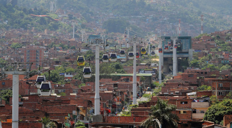 Se instaló la primera pilona para la línea H del metrocable en Medellín
